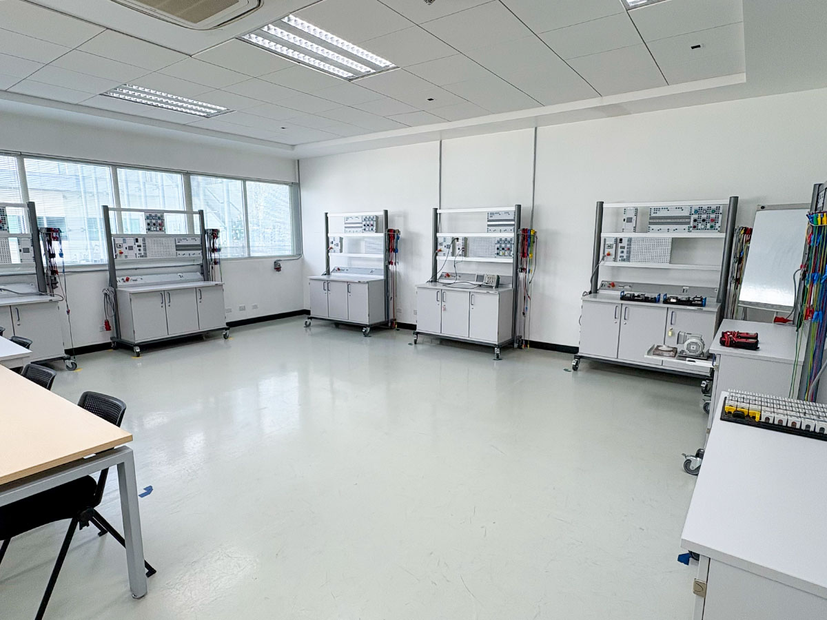 Laboratorio Laboratorio Accionamientos Eléctricos